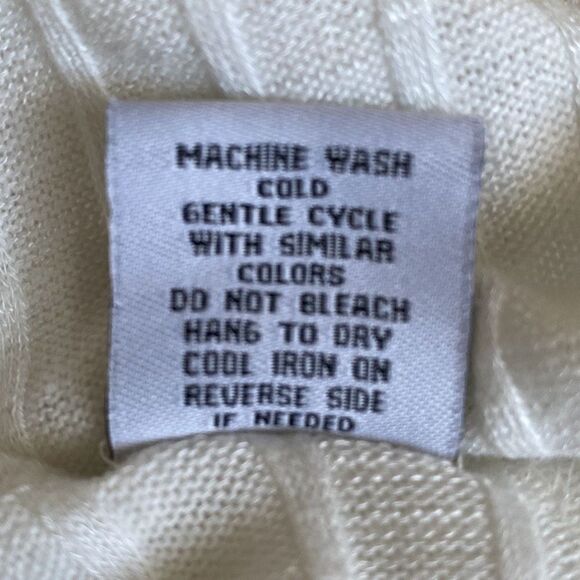 🔥3/$20🔥 Forever 21 lightweight sweater with back cutout size S - Picture 10 of 11